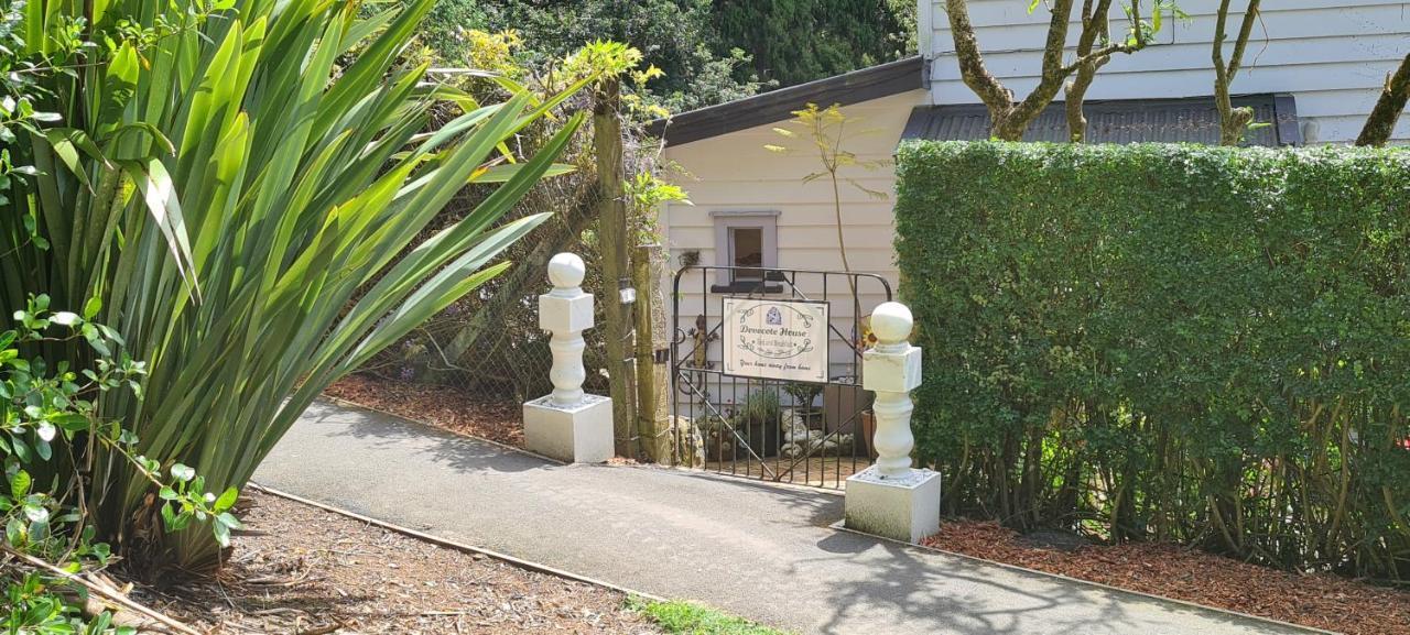 オークランド Dovecote House Bed & Breakfast エクステリア 写真