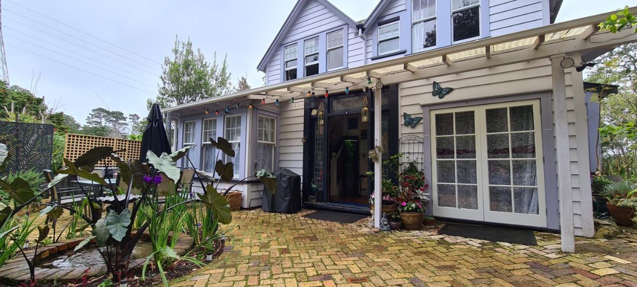 オークランド Dovecote House Bed & Breakfast エクステリア 写真
