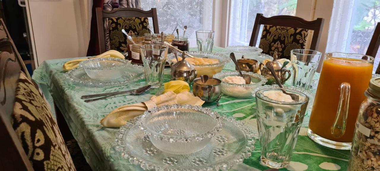 オークランド Dovecote House Bed & Breakfast エクステリア 写真