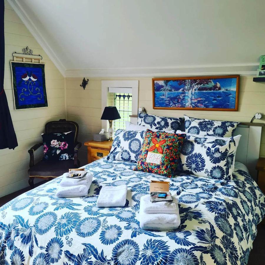 オークランド Dovecote House Bed & Breakfast エクステリア 写真